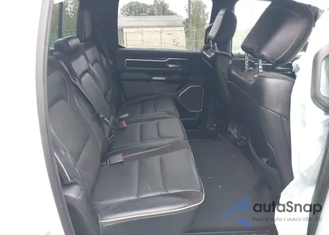 2022 Ram 1500 Laramie 4X4 5'7 Box z USA, uszkodzony, nr VIN 1C6SRFJT5NN171001